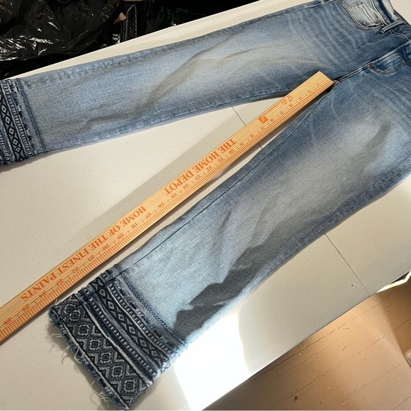 Driftwood Colette Crop Ankle Jeans Diamond Blue Embroidered 26 P2 - Picture 11 of 12